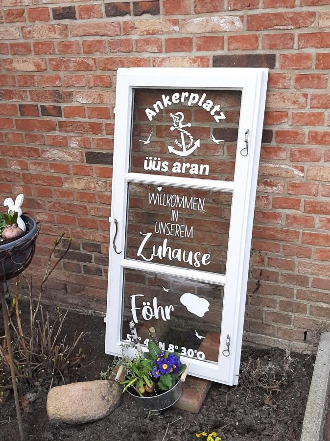 Gasthaus Knudsen Utersum ภายนอก รูปภาพ